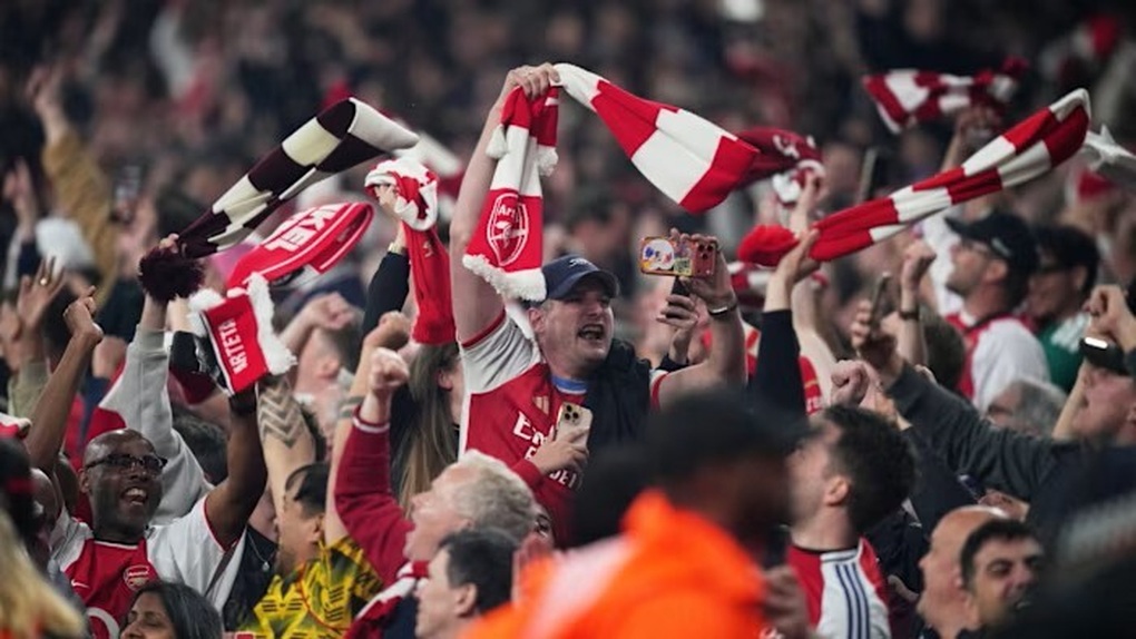 Vì sao trận chung kết Champions League thi đấu sớm hơn thường lệ? - 2