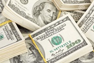USD giảm chưa dừng, vàng mất giá mà không dám cầm đô la