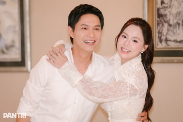 Tô Dũng - Minh Thu yêu nhau từ ngoài đời đến trên phim giờ vàng VTV