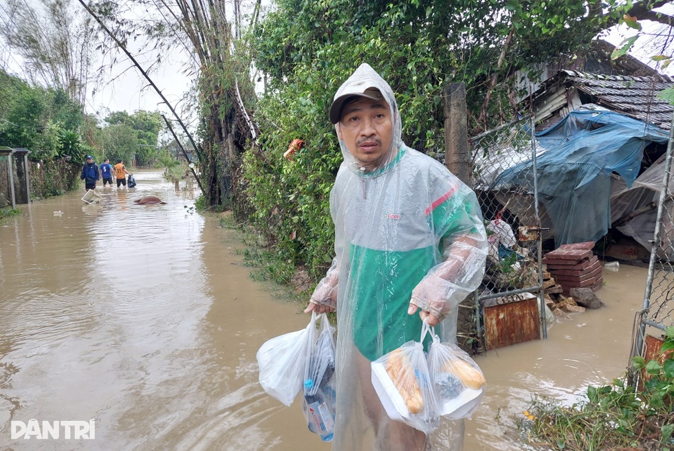 Lũ lụt lịch sử ở miền Trung: Còn người là còn của - 7