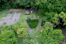 24 gia đình "tậu" mảnh đất 8.000 m2, dựng ngôi làng "bồng lai tiên cảnh"