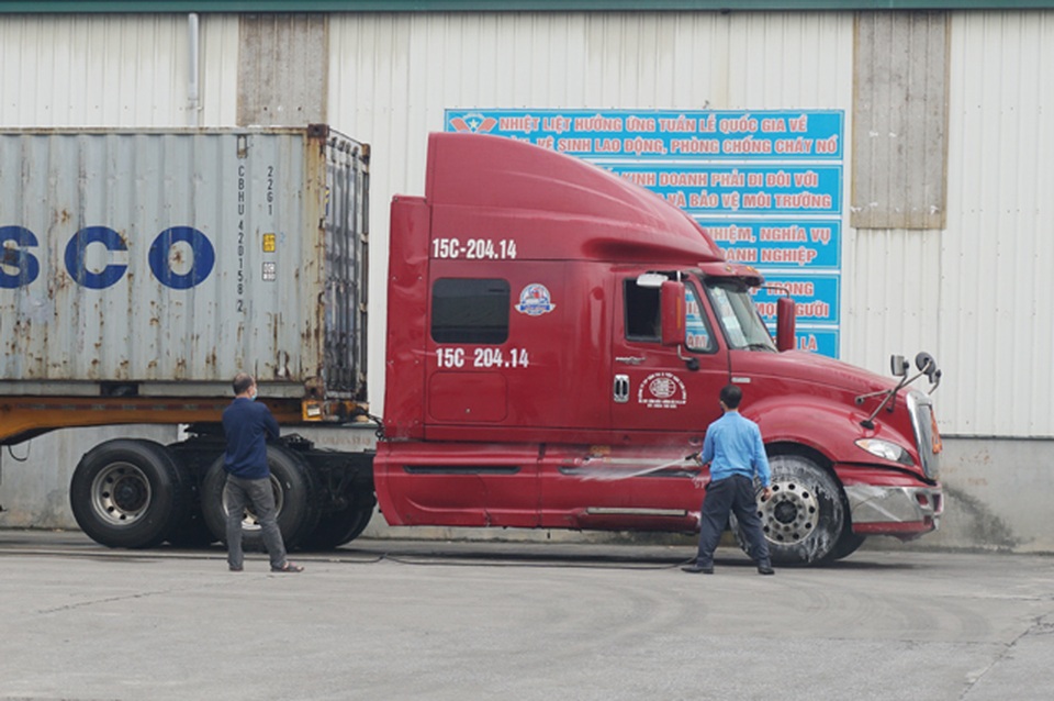 Dịch bệnh corona: Doanh nghiệp sắm máy sát khuẩn, cách ly chuyên gia Trung Quốc - 4 Dịch bệnh corona: Doanh nghiệp sắm máy sát khuẩn, cách ly chuyên gia Trung Quốc - 4