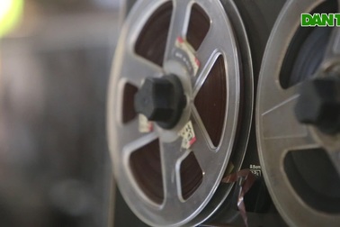 Yêu âm nhạc, sưu tầm thiết bị âm thanh cổ "lấp đầy" 3 tầng nhà