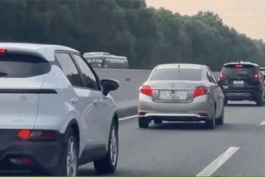 Tai nạn dồn toa vì một xe phanh gấp, bài học nhiều tài xế vẫn chưa rút ra