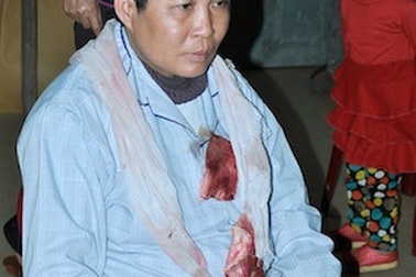 Truy bắt 2 đối tượng lạ mặt xông vào chùa chém dân