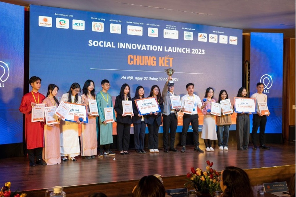 Quán quân cuộc thi khởi nghiệp xã hội là nhóm sinh viên 4 trường đại học - 6 Quán quân cuộc thi khởi nghiệp xã hội là nhóm sinh viên 4 trường đại học - 6