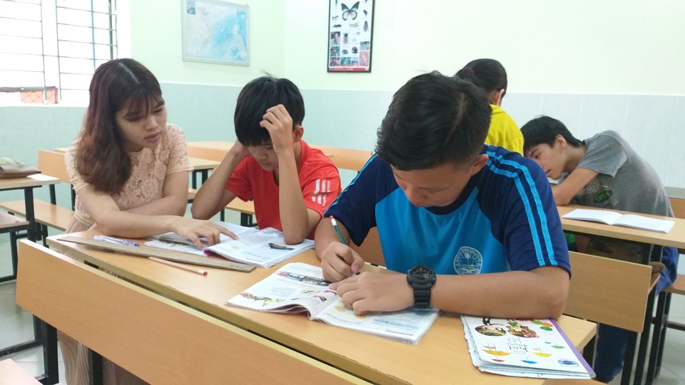Lớp học cộng đồng miễn phí cho trẻ em nghèo - 2 Lớp học cộng đồng miễn phí cho trẻ em nghèo - 2