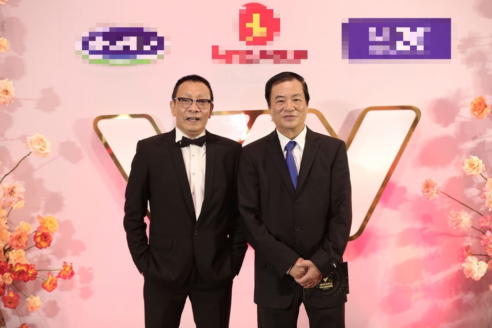 BTV, MC đọ sắc cùng dàn diễn viên gây sốt màn ảnh Việt trên thảm đỏ - 7 BTV, MC đọ sắc cùng dàn diễn viên gây sốt màn ảnh Việt trên thảm đỏ - 7