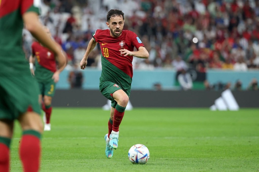 Bruno Fernandes, Bernardo Silva cùng lên tiếng bảo vệ Ronaldo - 1 Bruno Fernandes, Bernardo Silva cùng lên tiếng bảo vệ Ronaldo - 1