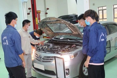 Đào tạo nghề gắn với nhu cầu doanh nghiệp: Học viên "đắt sô" khi tốt nghiệp