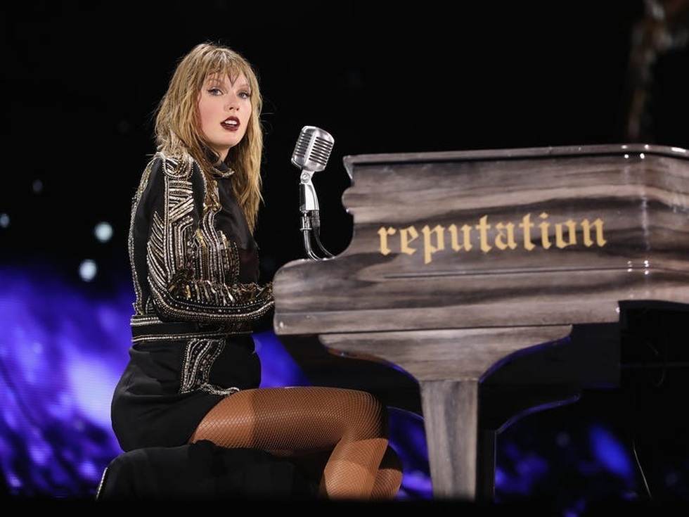 Chỉ đi hát mà tài sản tỷ đô, Taylor Swift kiếm tiền và tiêu tiền thế nào? - 1 Chỉ đi hát mà tài sản tỷ đô, Taylor Swift kiếm tiền và tiêu tiền thế nào? - 1