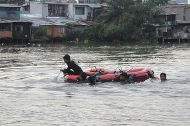 Bị truy đuổi, kẻ trộm tháo chạy xuống kênh chết đuối