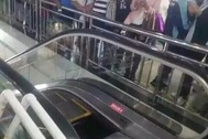 Lại một trường hợp suýt chết vì thang cuốn ở Trung Quốc
