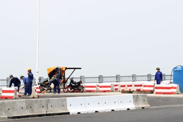 Cho phép thông xe cầu Vĩnh Tuy từ 16/9