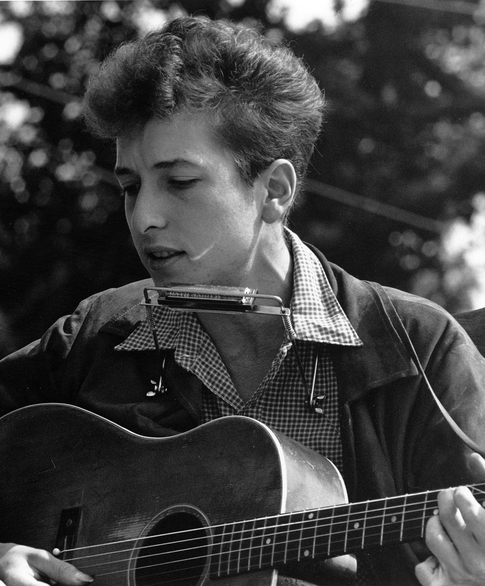 Huyền thoại âm nhạc Bob Dylan bị cáo buộc tấn công tình dục - 1 Huyền thoại âm nhạc Bob Dylan bị cáo buộc tấn công tình dục - 1