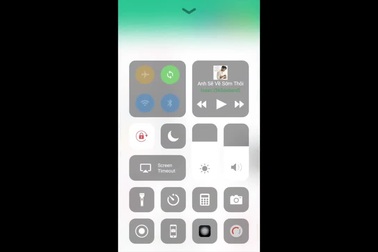Ứng dụng mang chức năng Control Center trên iPhone lên smartphone Android