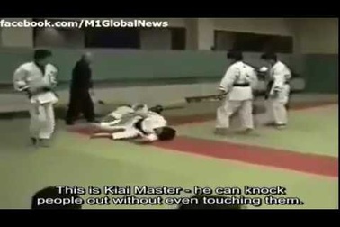 Võ sư truyền điện Yanagi Ryuken từng bị cao thủ MMA hạ gục trong chưa đầy 60 giây