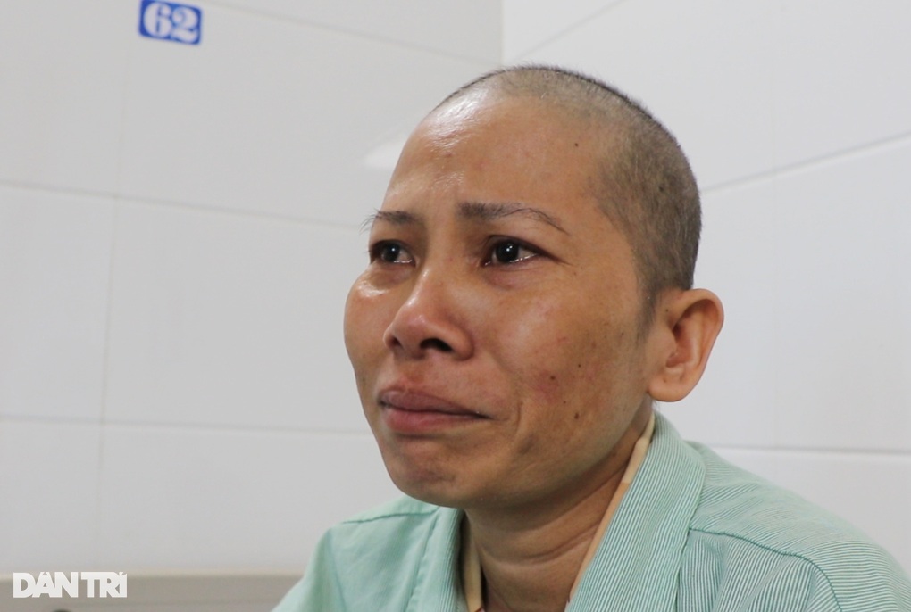 Khốn cùng vợ ung thư chăm chồng chấn thương sọ não - 4 Khốn cùng vợ ung thư chăm chồng chấn thương sọ não - 4