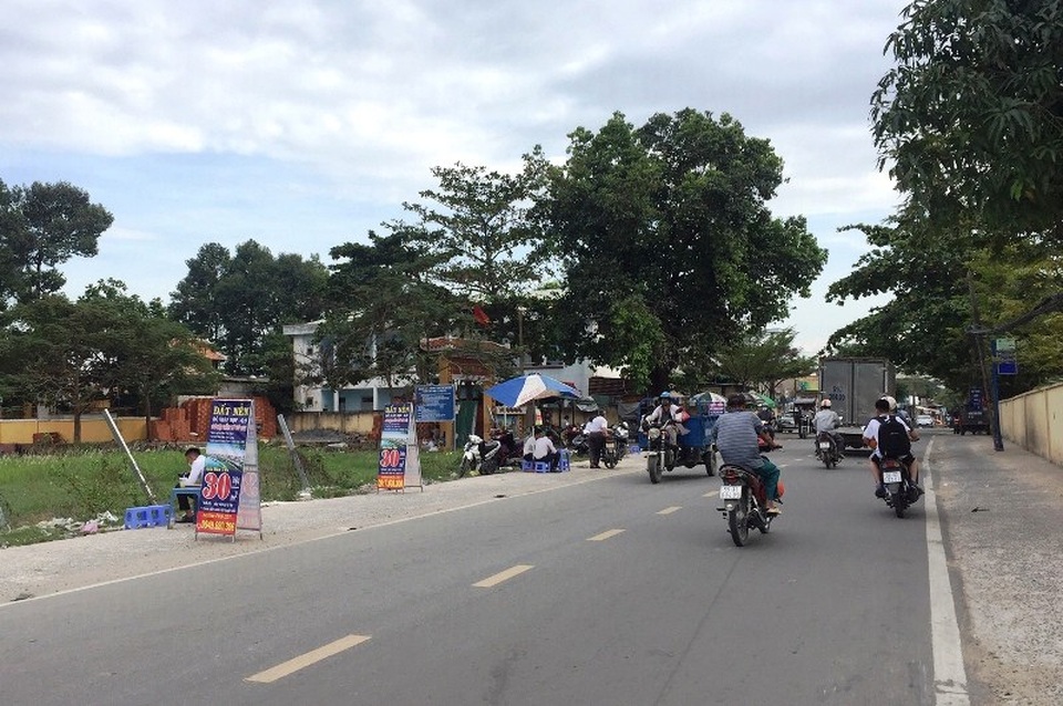 Chủ nhà bắt tay cò đất nuốt tiền cọc: Cẩn thận dính cú lừa đắng! - 2 Chủ nhà bắt tay cò đất nuốt tiền cọc: Cẩn thận dính cú lừa đắng! - 2