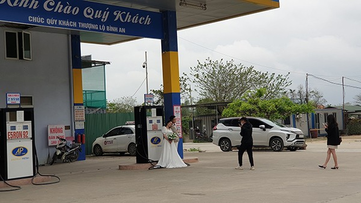 Giá xăng có thể giảm mạnh, giới trẻ sắp hết nơi check in sang chảnh? - 1 Giá xăng có thể giảm mạnh, giới trẻ sắp hết nơi check in sang chảnh? - 1