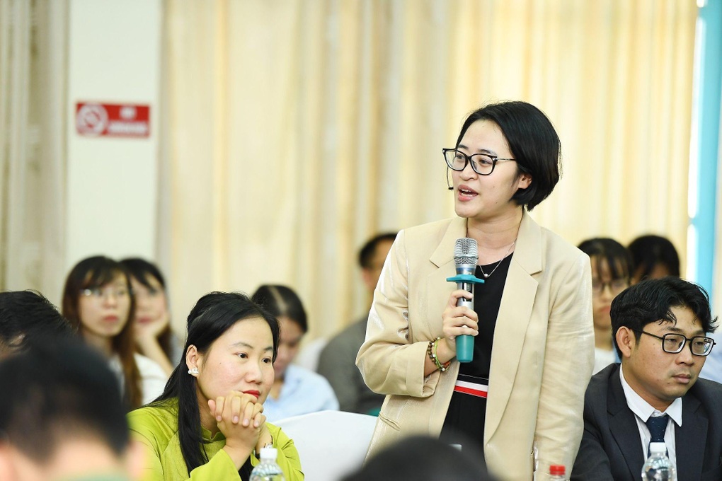 Cần chú trọng tạo ra mạng lưới kết nối các nhà khoa học trẻ - 4 Cần chú trọng tạo ra mạng lưới kết nối các nhà khoa học trẻ - 4