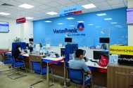 VietinBank tăng cường hỗ trợ doanh nghiệp, người dân