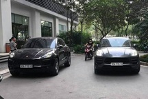 Hai xe sang Porsche Macan trùng biển số, "chạm mặt" tại Hà Nội