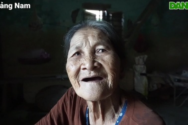 Gặp "diễn viên" U80 gây sốt trong phim Bóng Đè