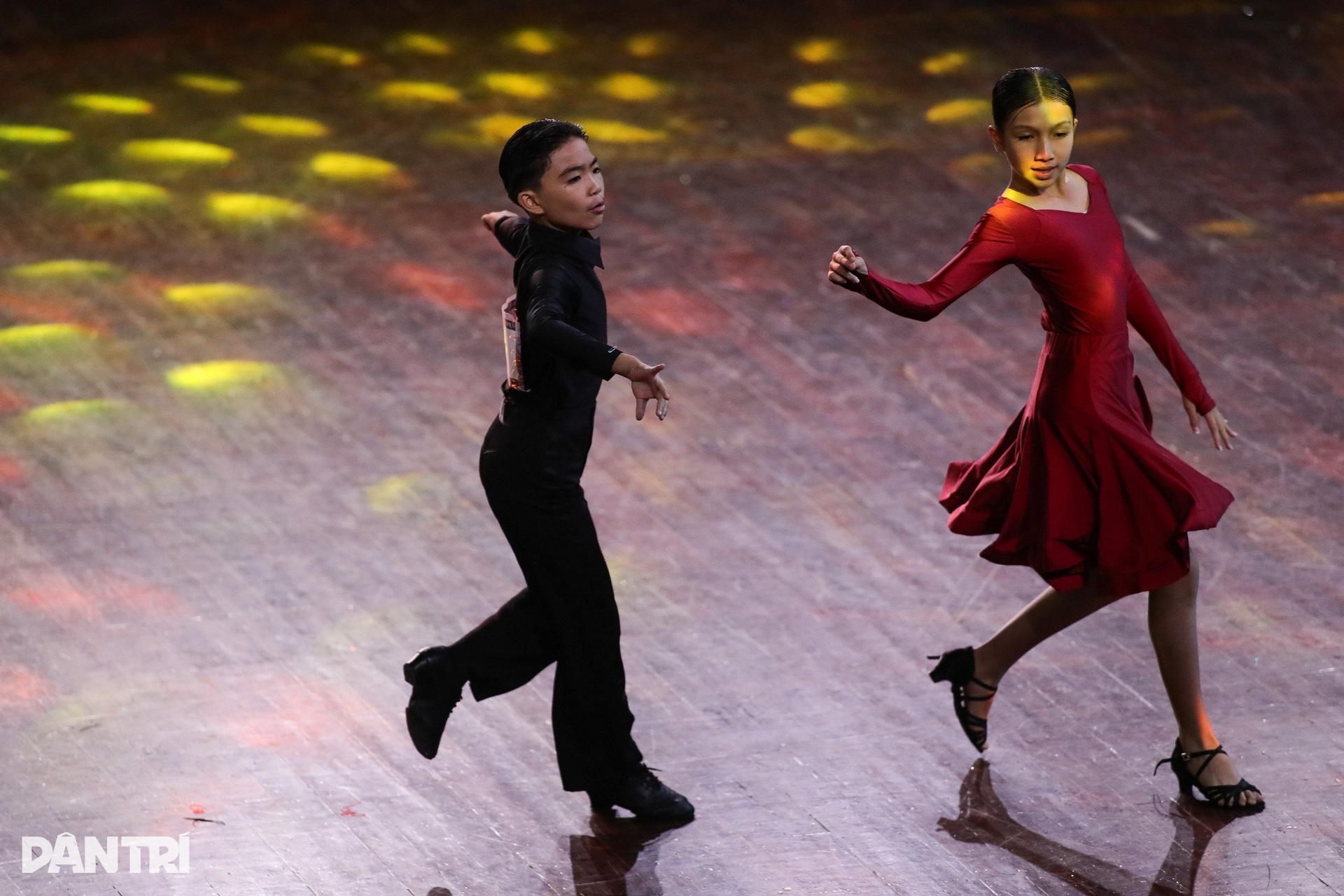 Mãn nhãn màn khiêu vũ của các VĐV nhí ở giải vô địch thế giới - 7