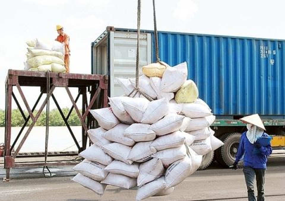 Bất cập tờ khai xuất gạo: Bộ Công Thương phản pháo Bộ Tài chính ra sao? - 1 Bất cập tờ khai xuất gạo: Bộ Công Thương phản pháo Bộ Tài chính ra sao? - 1