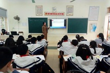 Vụ hơn 300 giáo viên bỗng dưng thành "con nợ": Yêu cầu giải quyết sớm