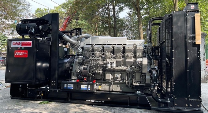 Tổ máy phát điện Mitsubishi 650 kVA.