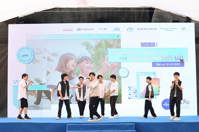 Tiết mục dự thi của học sinh.