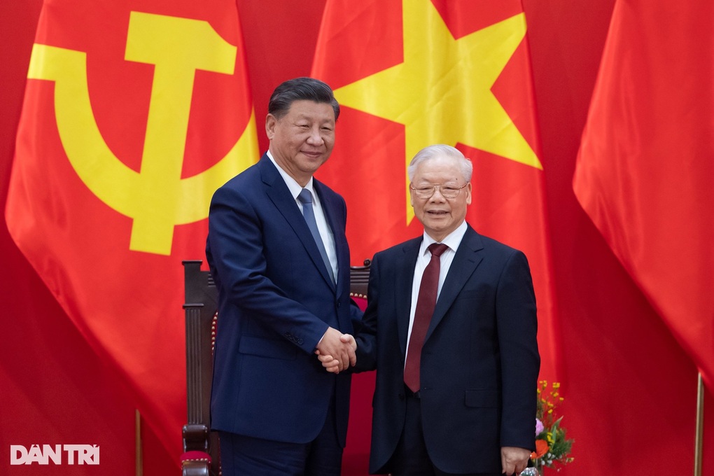 Hai Tổng Bí thư giao lưu nhân sỹ hữu nghị và thế hệ trẻ Việt - Trung - 1 Hai Tổng Bí thư giao lưu nhân sỹ hữu nghị và thế hệ trẻ Việt - Trung - 1