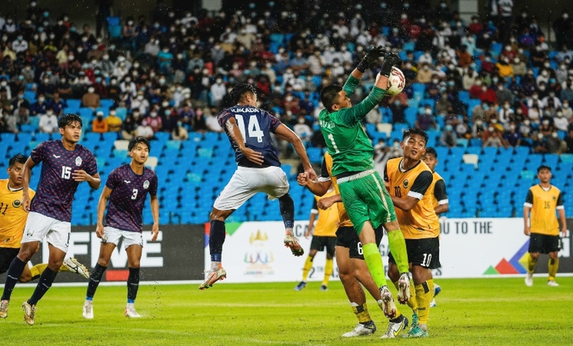 U23 Campuchia thắng 6-0 ở ngày mở màn giải U23 Đông Nam Á - 2 U23 Campuchia thắng 6-0 ở ngày mở màn giải U23 Đông Nam Á - 2