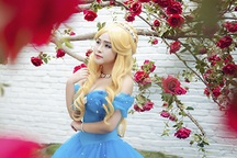 "Công chúa" cosplay Việt đẹp lộng lẫy với hình ảnh nàng Lọ Lem