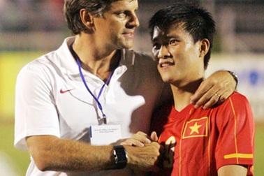 Muốn thành công hãy mạnh dạn thay đổi nội bộ VFF