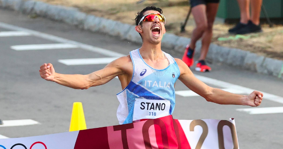 Sỹ quan cảnh sát giành HCV Olympic ở môn điền kinh - 1