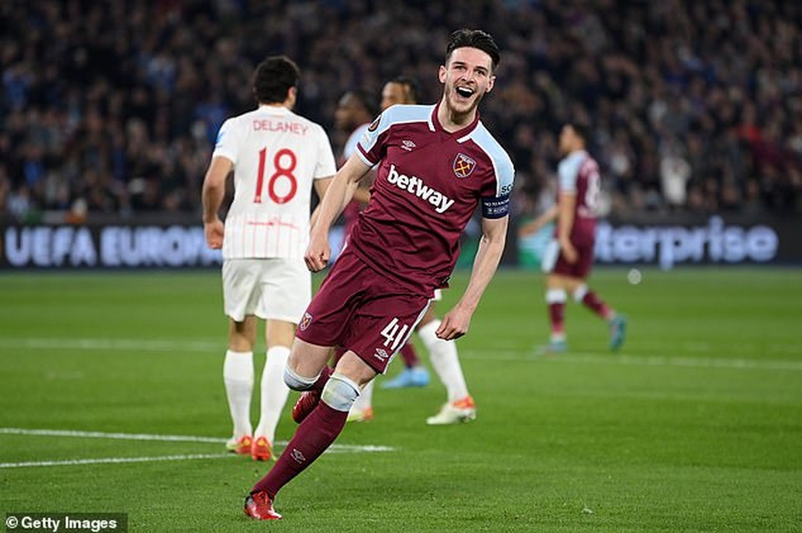 Ngôi sao Ukraine giúp West Ham giành vé vào tứ kết Europa League - 4 Ngôi sao Ukraine giúp West Ham giành vé vào tứ kết Europa League - 4