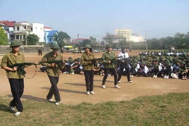 Chấm điểm thi đua về nhiệm vụ quân sự, quốc phòng
