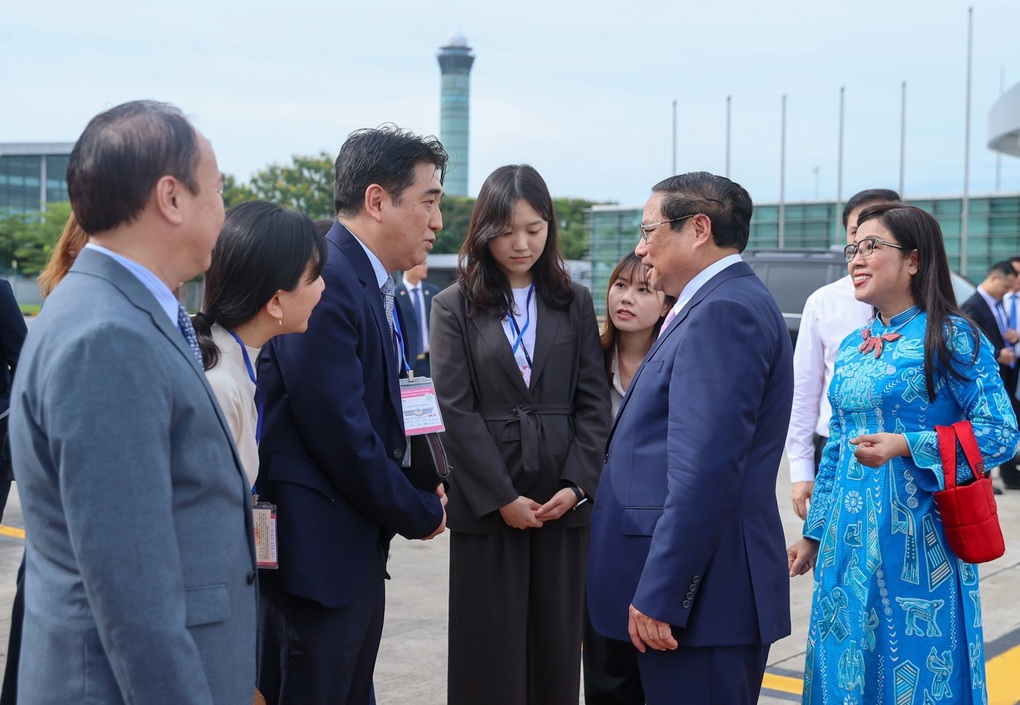 Thủ tướng Phạm Minh Chính và Phu nhân lên đường thăm Hàn Quốc - 2