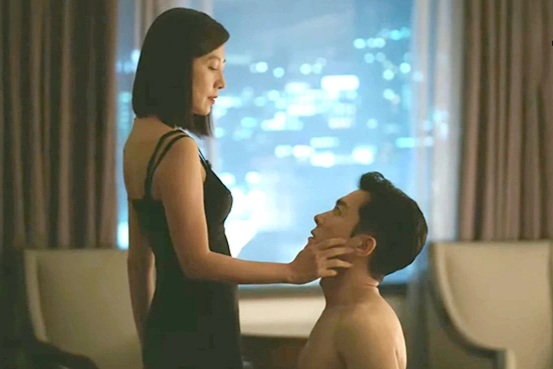 Chỉ vì con trai giống hàng xóm, tôi lén làm một việc khiến vợ đòi ly hôn Chỉ vì con trai giống hàng xóm, tôi lén làm một việc khiến vợ đòi ly hôn