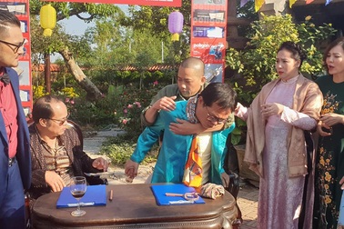 Thị trường hài Tết 2020: Ảm đạm và hiu hắt chưa từng thấy