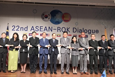 Hàn Quốc ủng hộ giải quyết hòa bình các tranh chấp trên Biển Đông