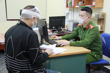 Khởi tố vụ án hình sự  tài xế Mercedes "đại náo" khiến 2 người thương vong