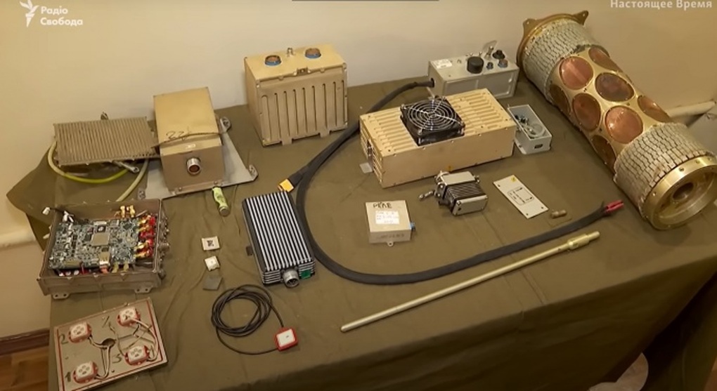 Ukraine công bố hình ảnh mổ xẻ UAV tự sát của Nga - 3