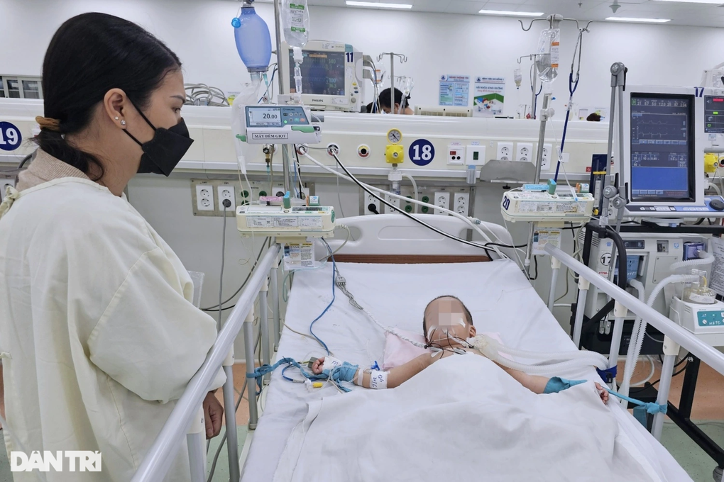 7 ca tay chân miệng tử vong, thiếu thuốc: Cảnh giác người lành mang trùng - 3 7 ca tay chân miệng tử vong, thiếu thuốc: Cảnh giác người lành mang trùng - 3