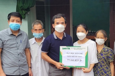 Cô gái mồ côi chăn bò được bạn đọc giúp đỡ tới giảng đường đại học