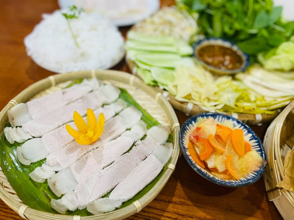 Cô giáo dạy Hóa mách cách làm thịt heo hai đầu da chuẩn như nhà hàng - 1 Cô giáo dạy Hóa mách cách làm thịt heo hai đầu da chuẩn như nhà hàng - 1