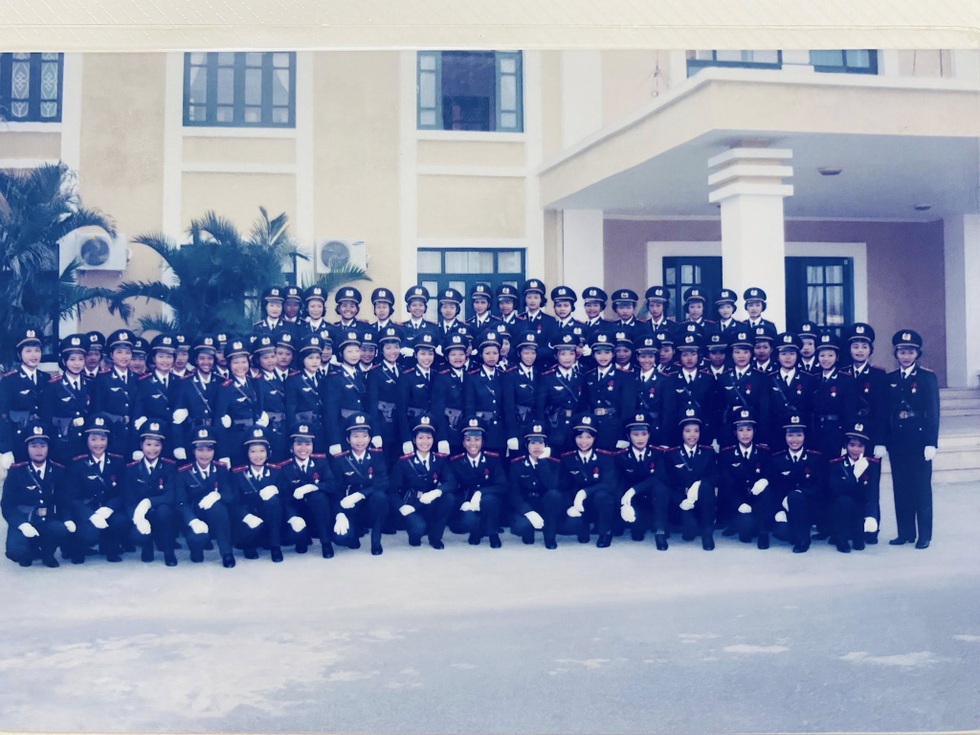 Nữ chiến sĩ diễu binh A60: Bức ảnh hiếm, ký ức thời không kem chống nắng - 5 Nữ chiến sĩ diễu binh A60: Bức ảnh hiếm, ký ức thời không kem chống nắng - 5